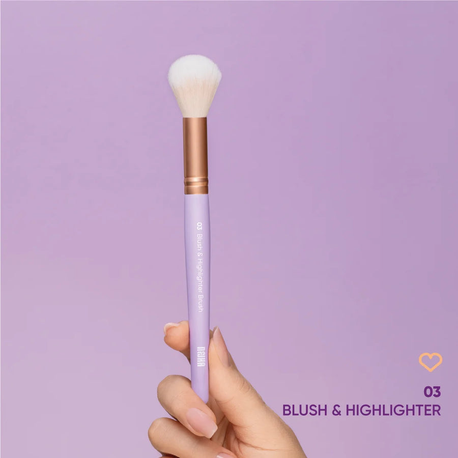 03 Blush & Highlighter Brush – Pennello Blush